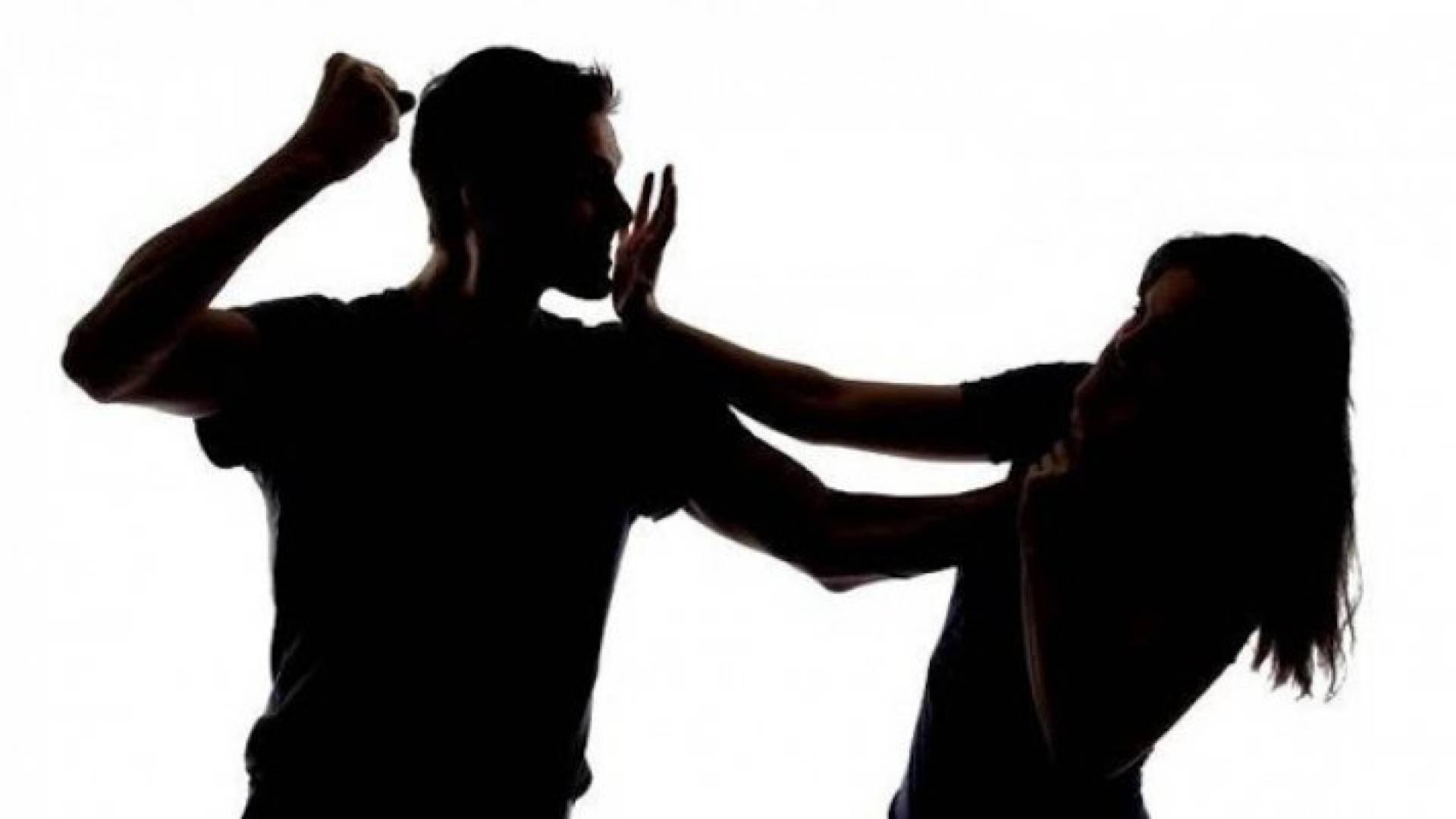 الاعتداء على فتاة - ارشيفية