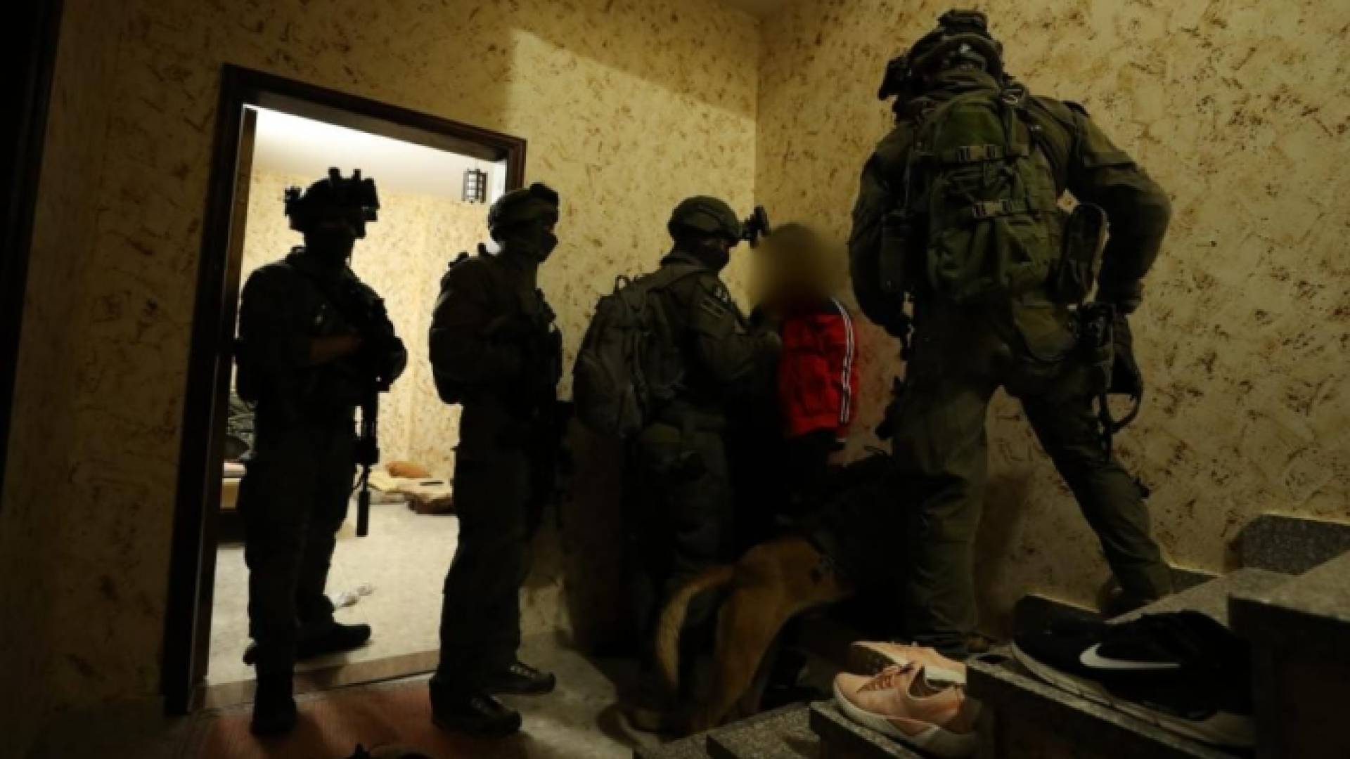 قوات الاحتلال تشن حملة اعتقالات جديدة في الضفة الغربية