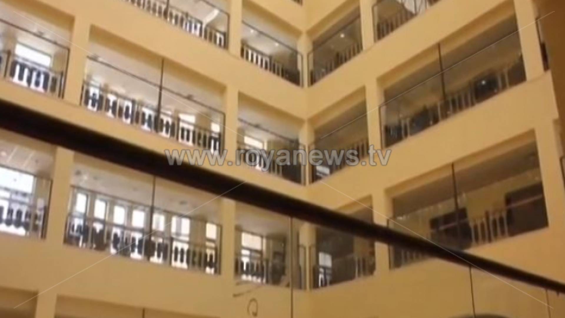 مجمع الدوائر الحكومية في الكرك