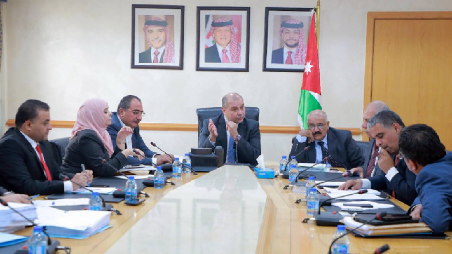 اجتماع قانونية النواب