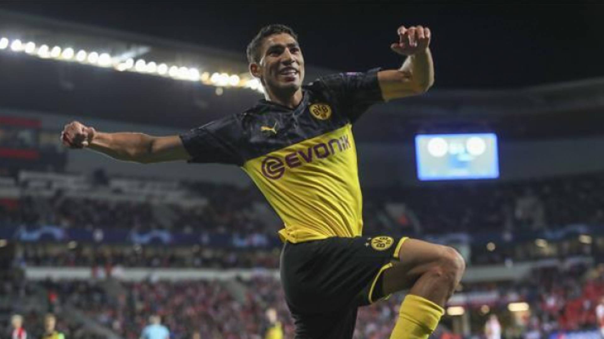 المغربي أشرف حكيمي