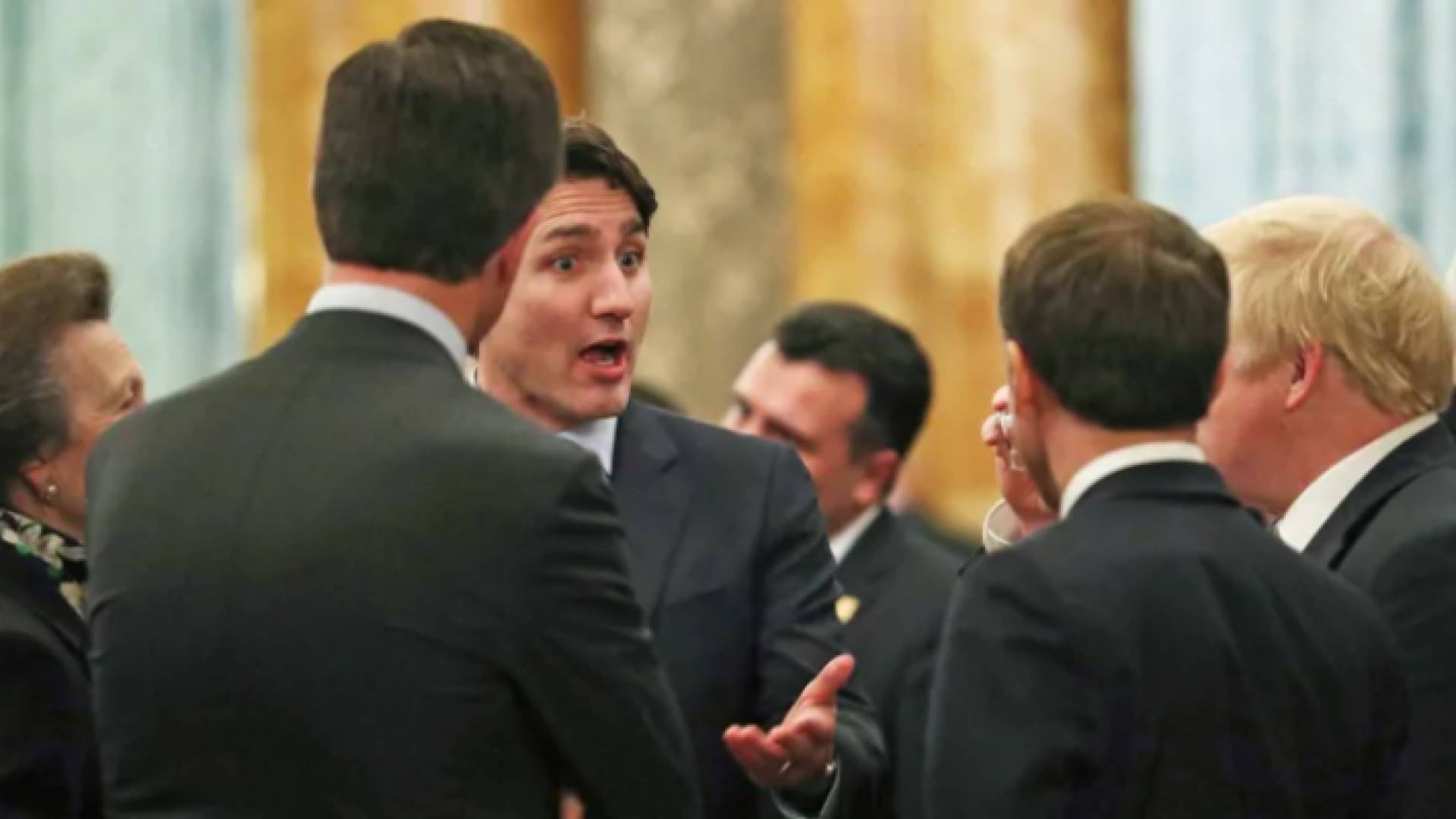 زعماء حلف الناتو في جلسة "نميمة" على ترمب