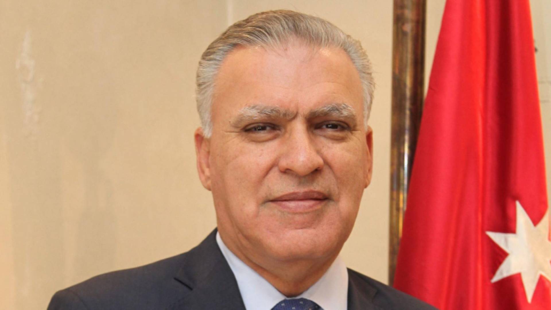 الوزير الأسبق والعين الحالي طاهر الشخشير