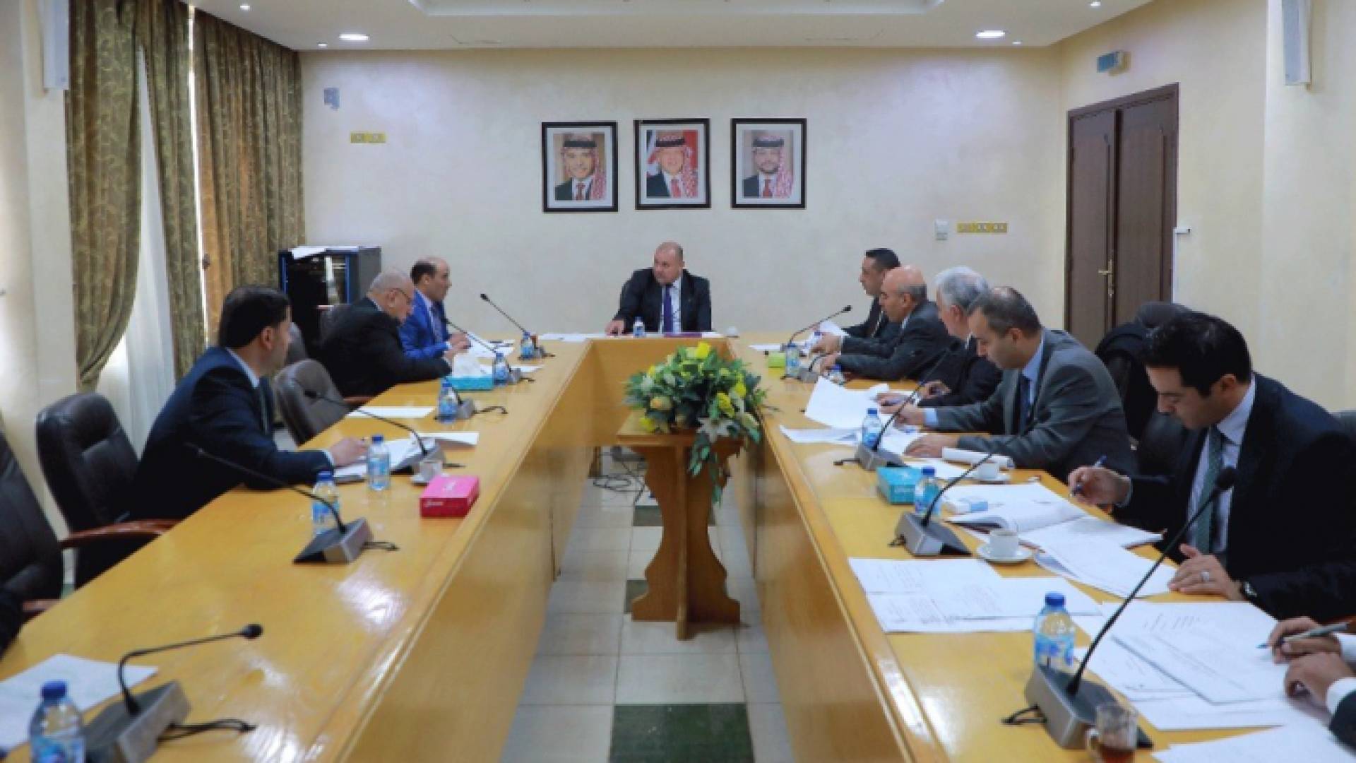 قانونية النواب