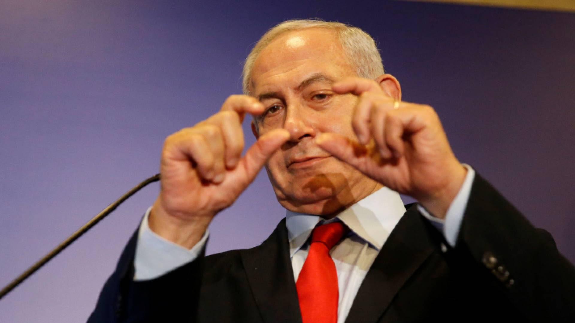 رئيس حكومة وزراء الاحتلال