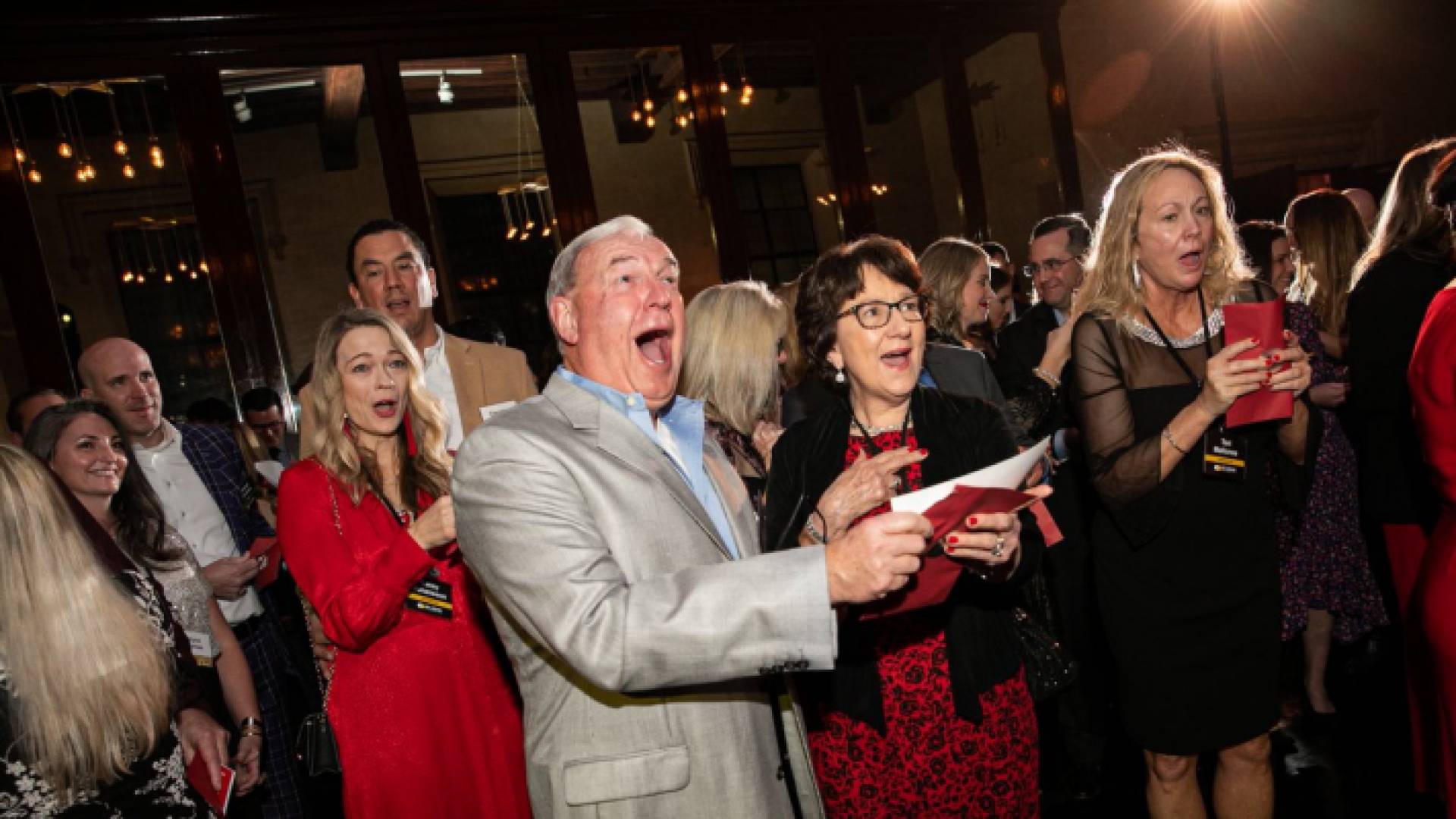 يبلغ عدد الموظفين 198 موظفا