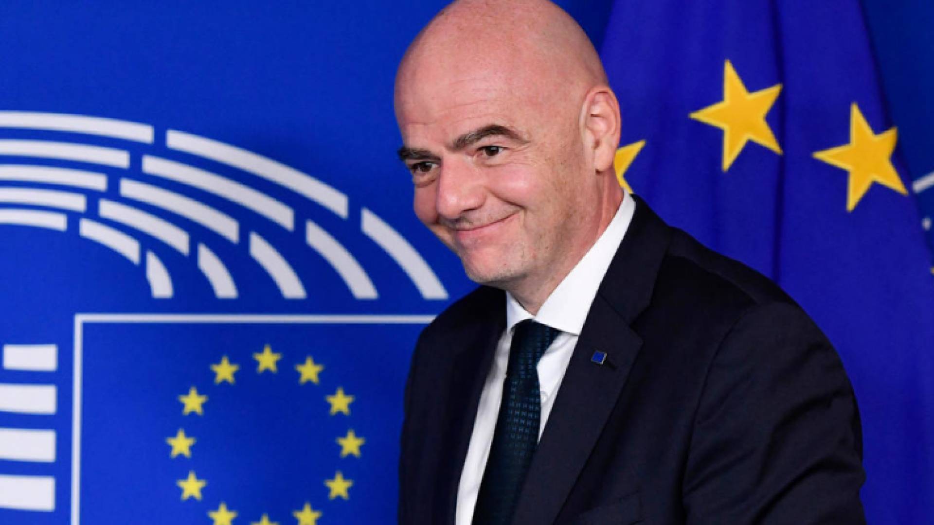 رئيس الاتحاد الدولي لكرة القدم "فيفا"السويسري جاني إنفانتينو