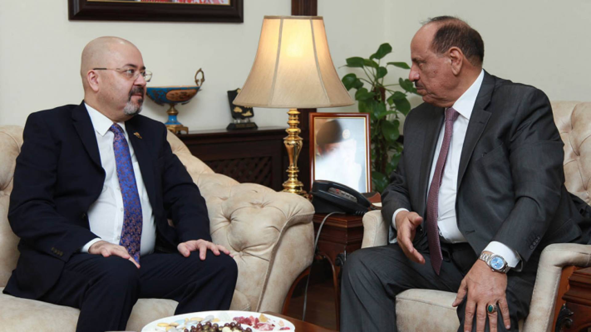 سلامة حماد والسفير العراقي