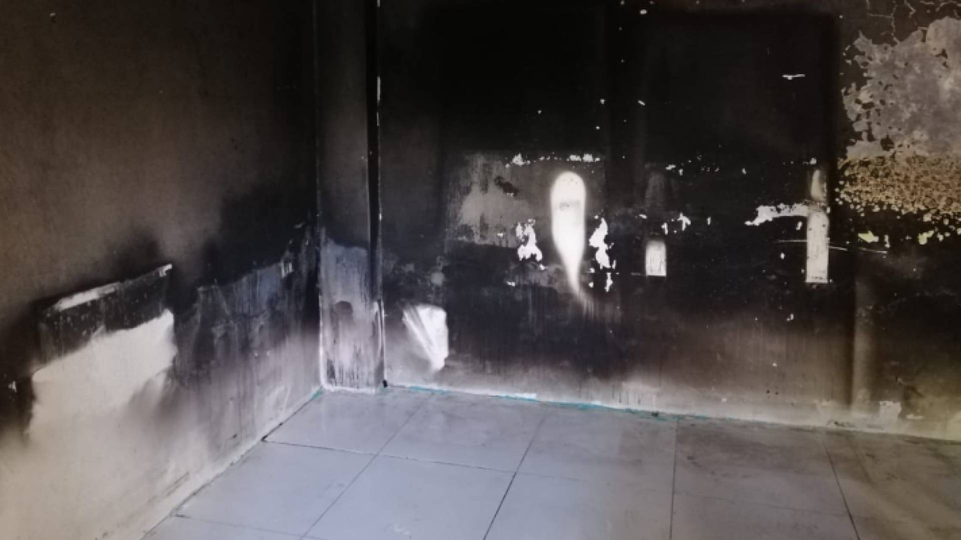 الأوقاف: حريق مسجد أم أذينة لم ينتج عنه اصابات بالأرواح وان الاضرار كانت مادية فقط