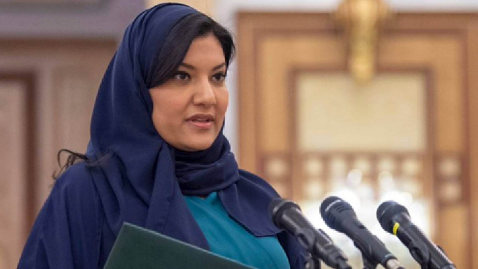 السفيرة السعودية في أمريكا