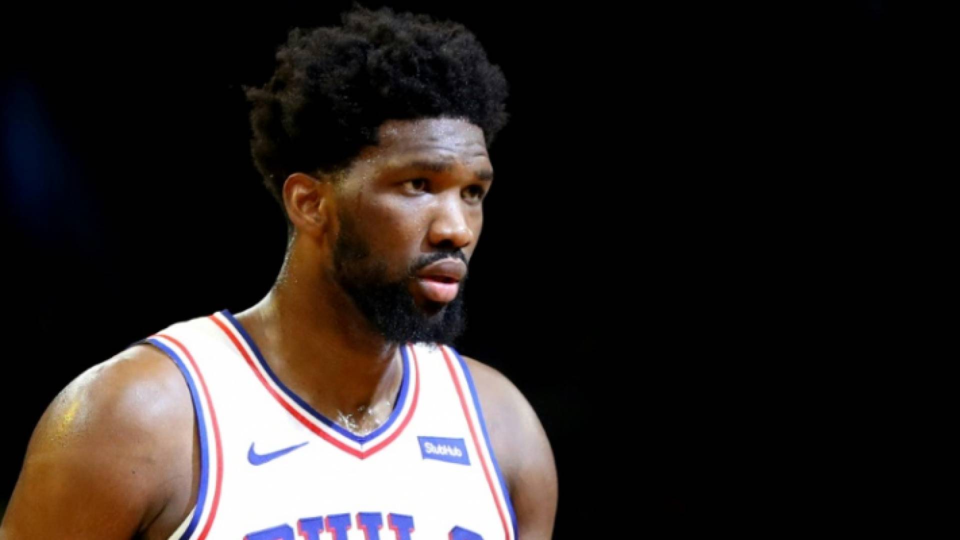 الكاميروني جويل إمبيد