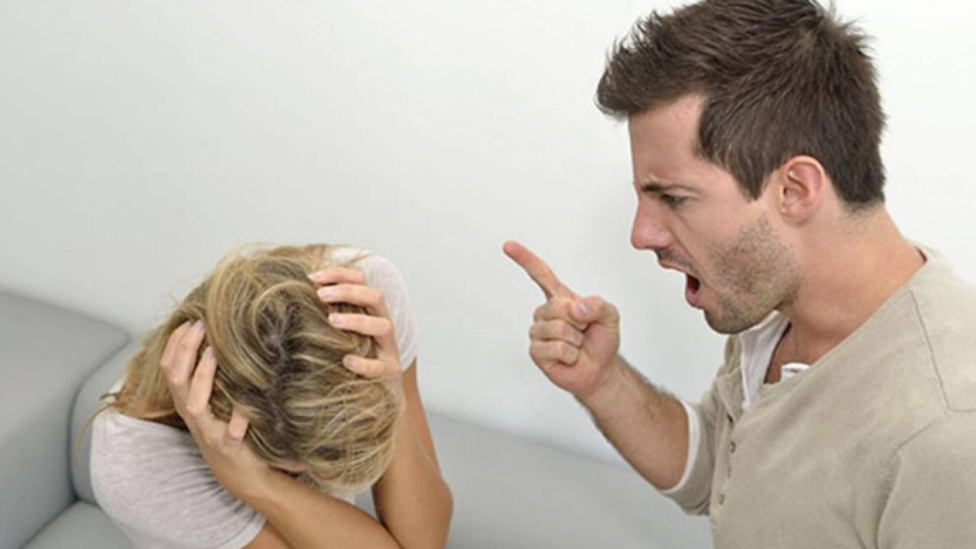 احد اشكال التنمر: استغلال السلطة والقوة في فرض الرأي وإنفاذ القرار - ارشيفية