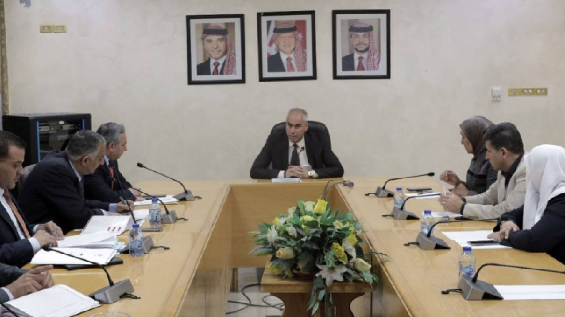 لجنة التعليم والشباب النيابية