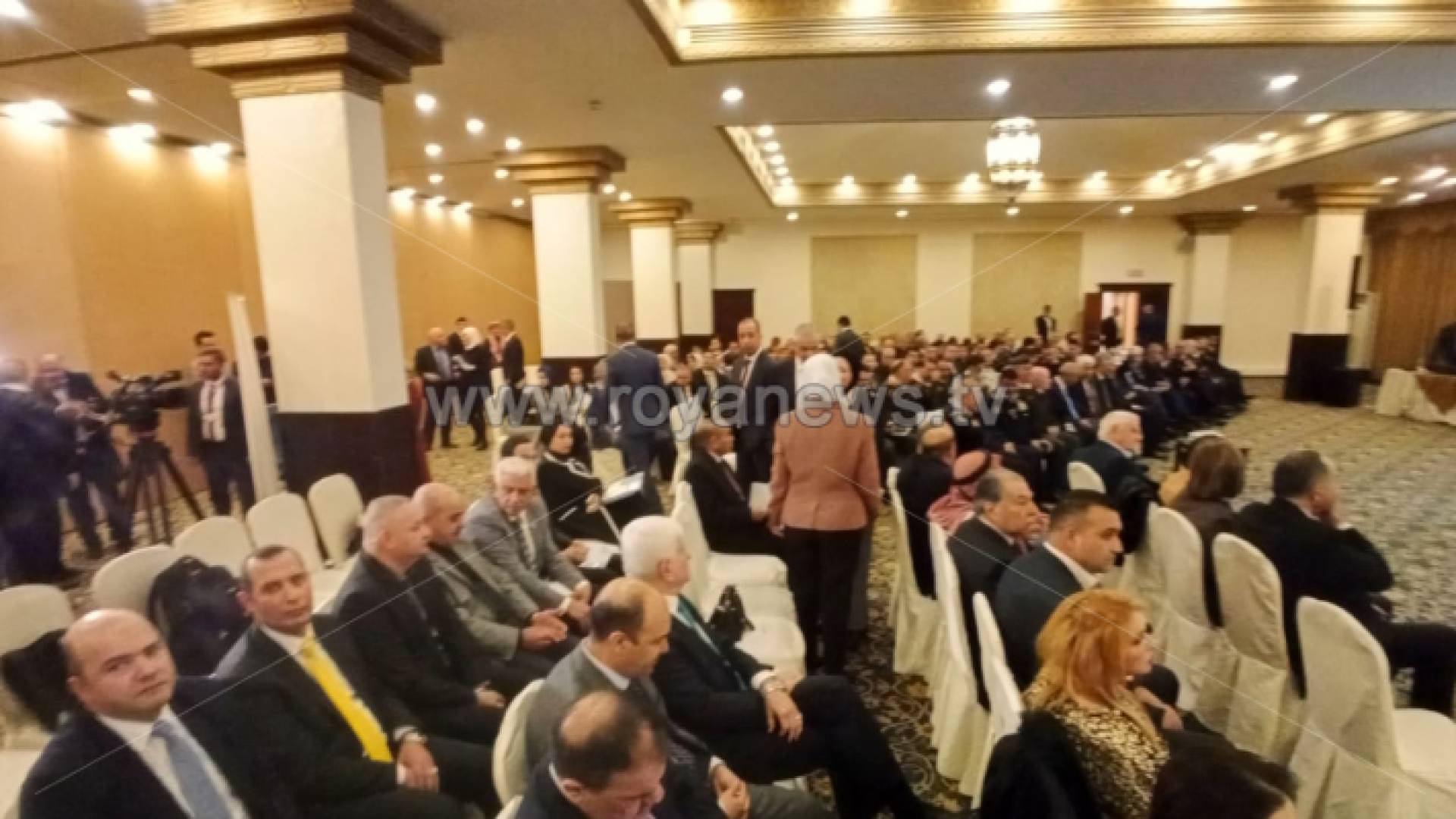 من الاحتفال