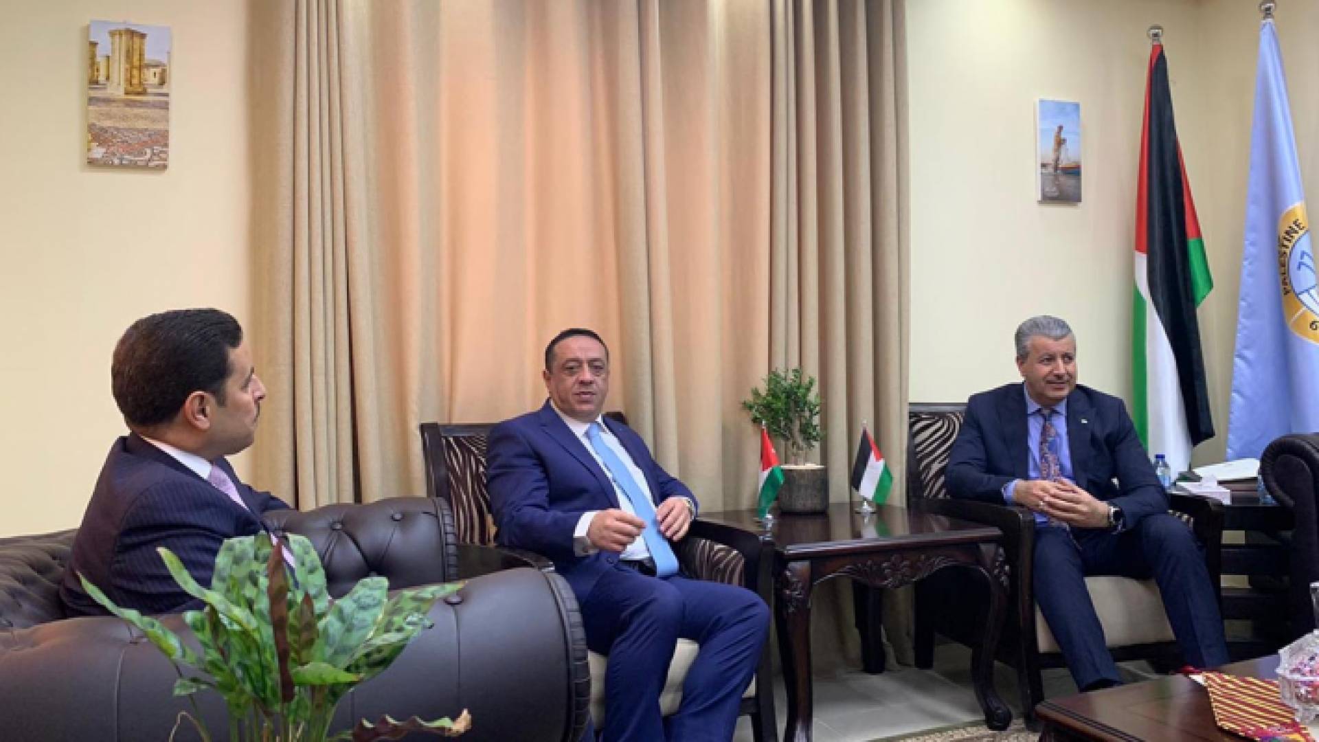 جانب من اللقاء