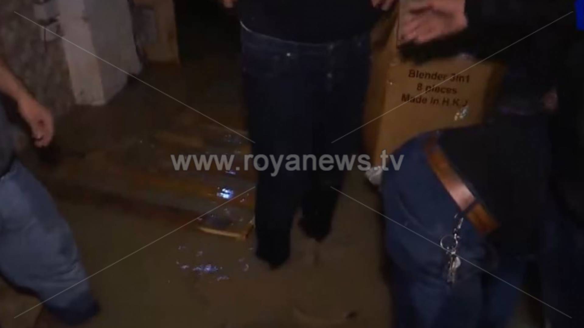 ارتفاع منسوب المياه وغرق محال تجارية في وسط البلد بعمان