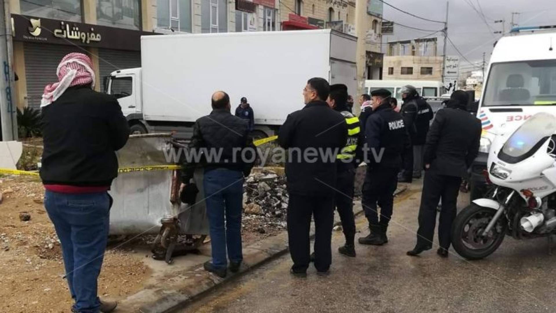 صورة من موقع وفاته