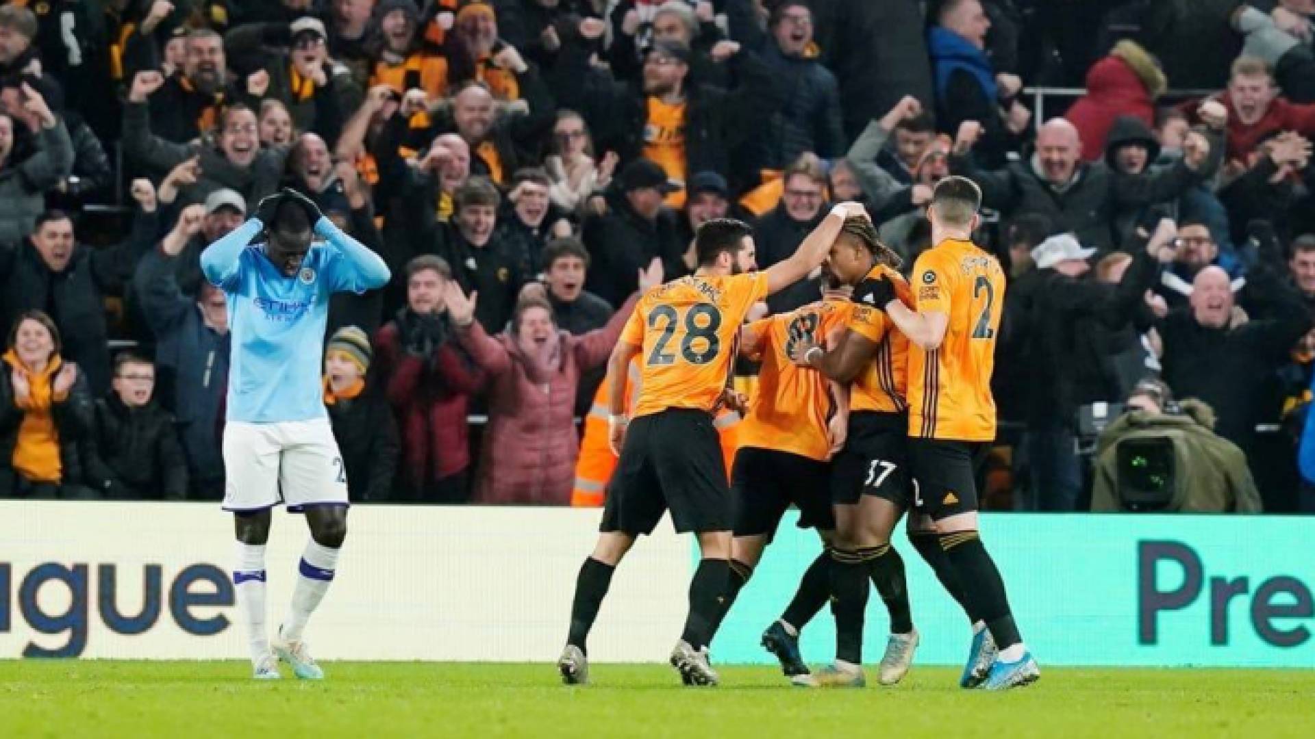 وولفرهامبتون يحقق فوزا دراميا على مانشستر سيتي في البريميرليج