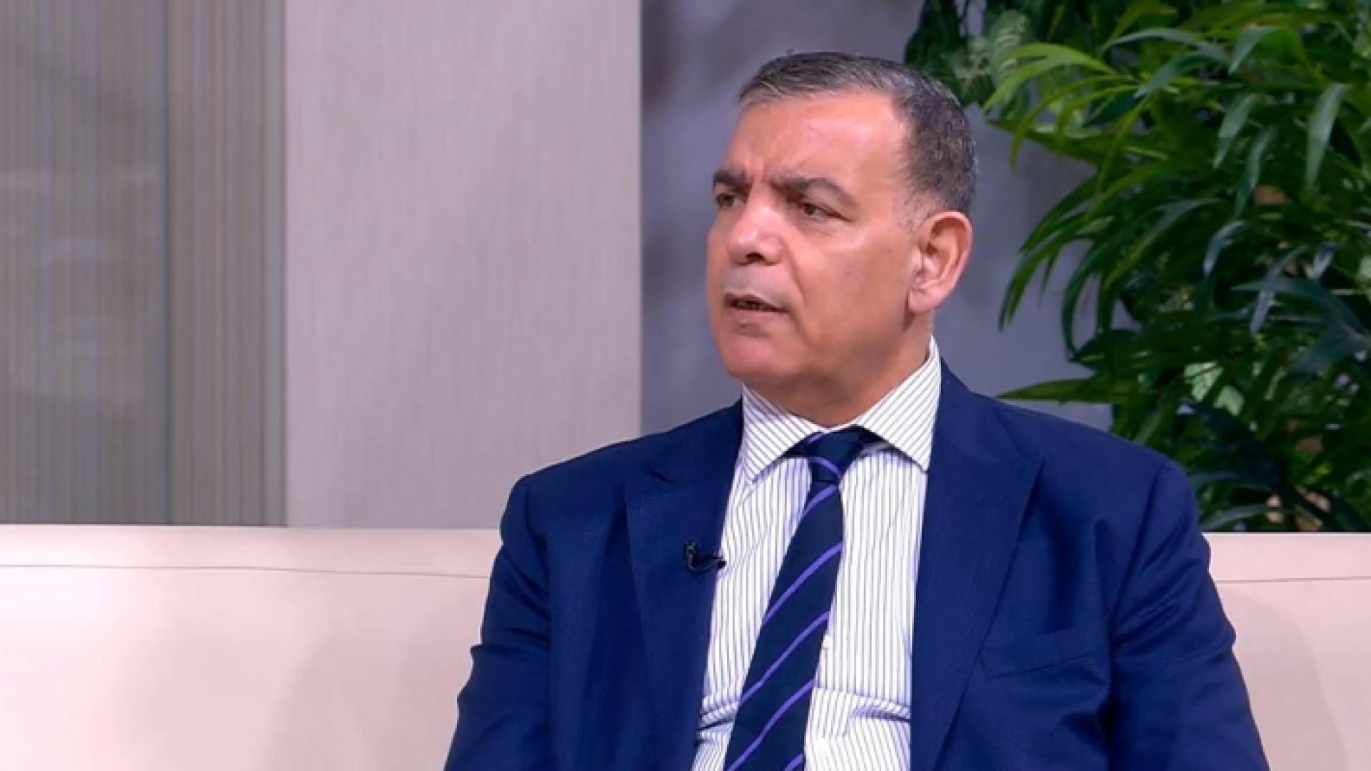 وزير الصحة الدكتور سعد جابر