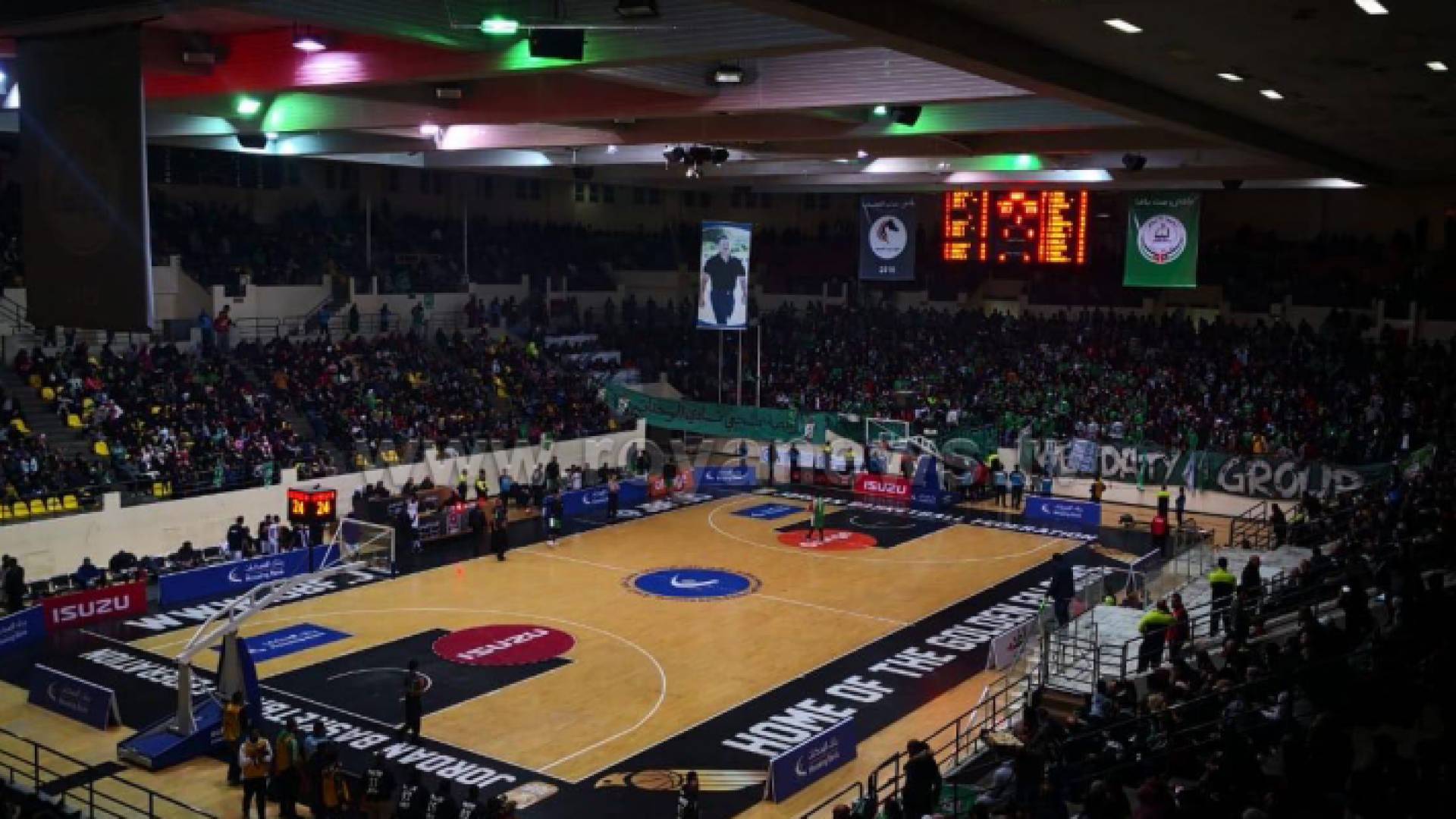 انقطاعين للكهرباء في مباراة الوحدات والجبيهة في دوري السلة