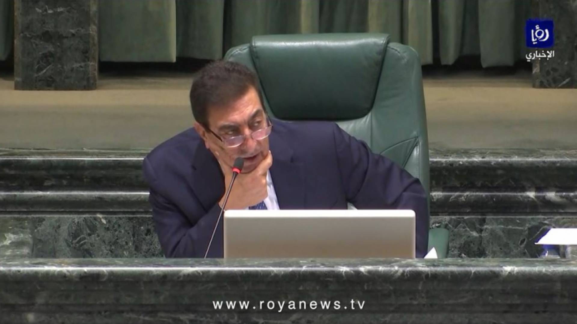 رئيس مجلس النواب عاطف الطراونة