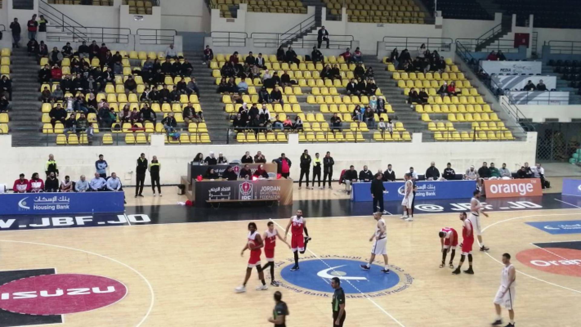 الأهلي يقطع شوطا كبيرا نحو التأهل لنهائي السلة بفوز ثان على الأرثوذكسي