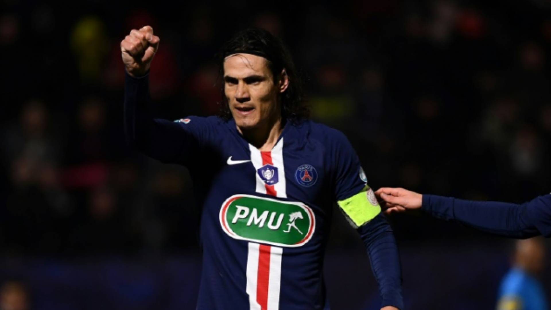 مهاجم باريس سان جرمان الاوروغوياني ادينسون كافاني