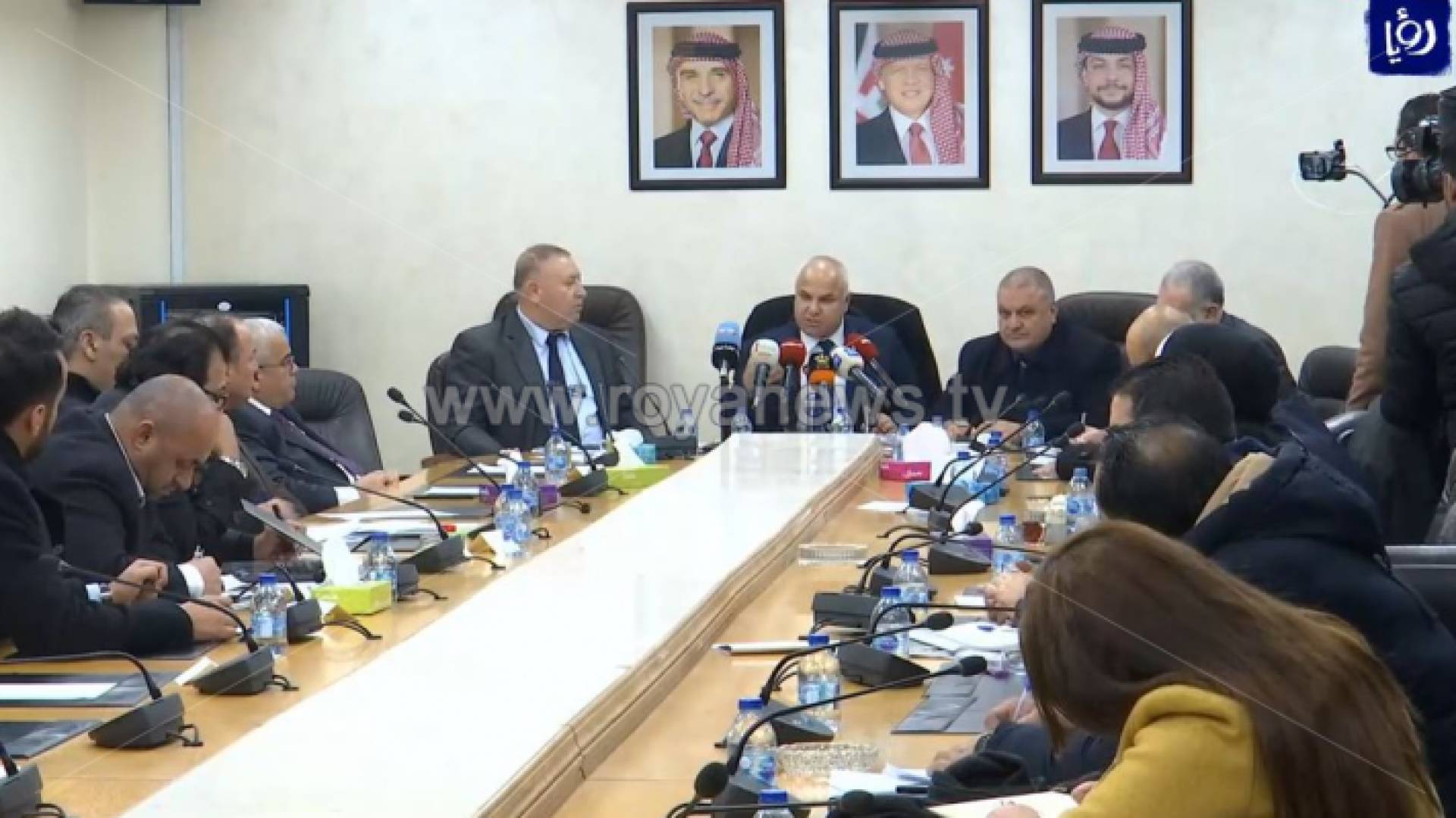 من المؤتمر الصحفي