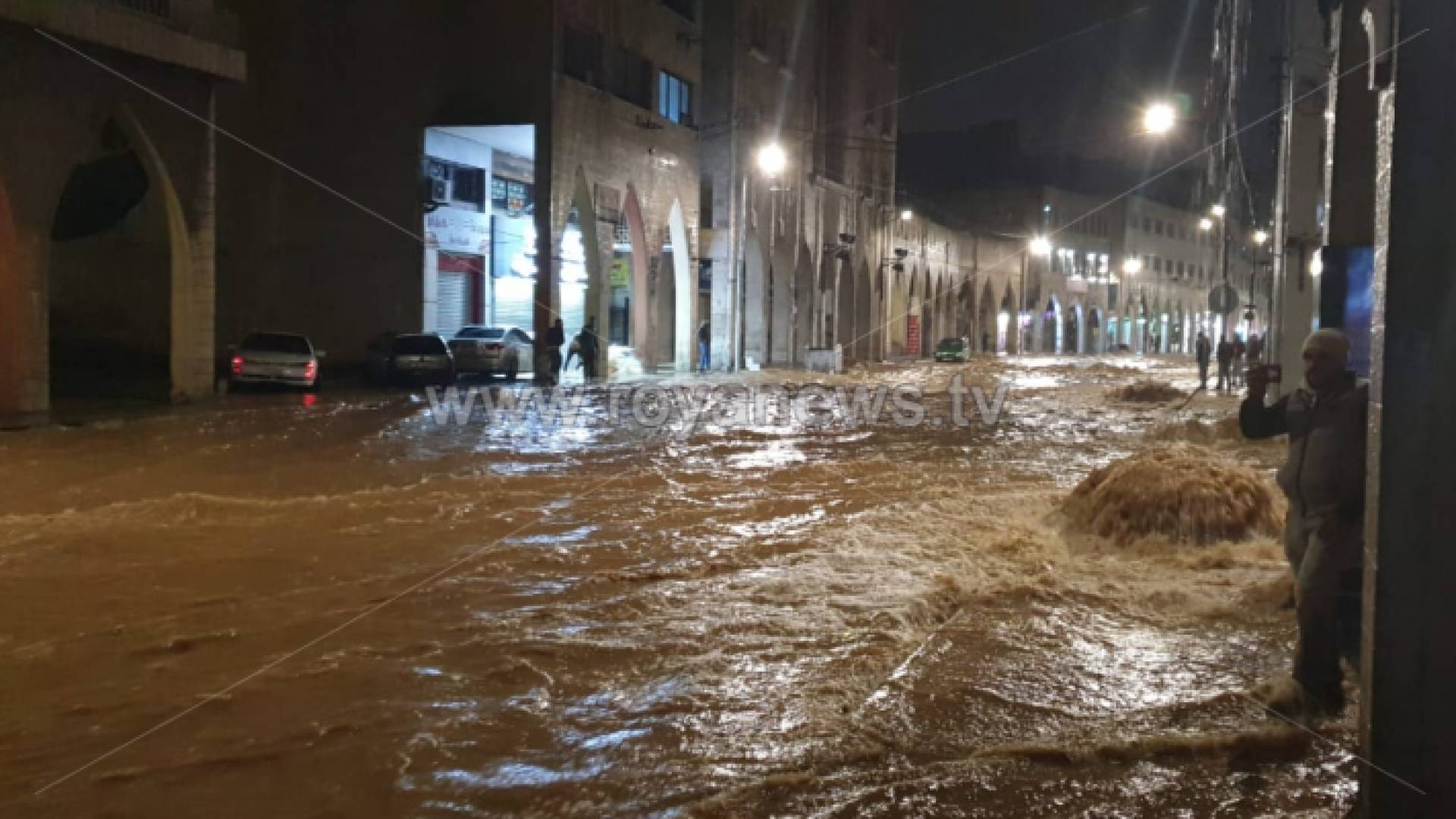 ارتفاع منسوب المياه في منطقة وسط البلد