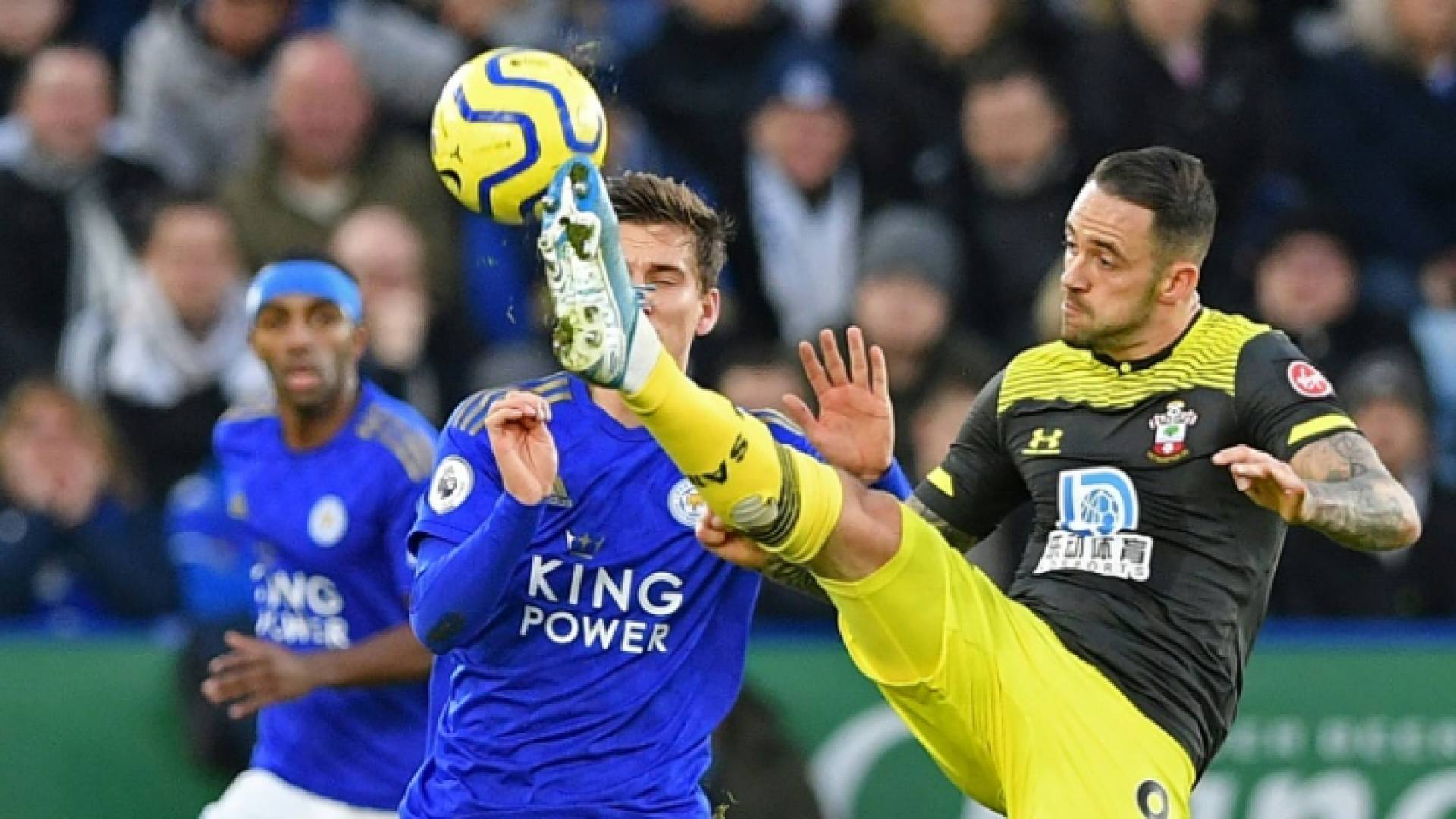 سجل داني اينغز هدفا واصاب العارضة مرتين خلال فوز ساوثمبتون على ليستر