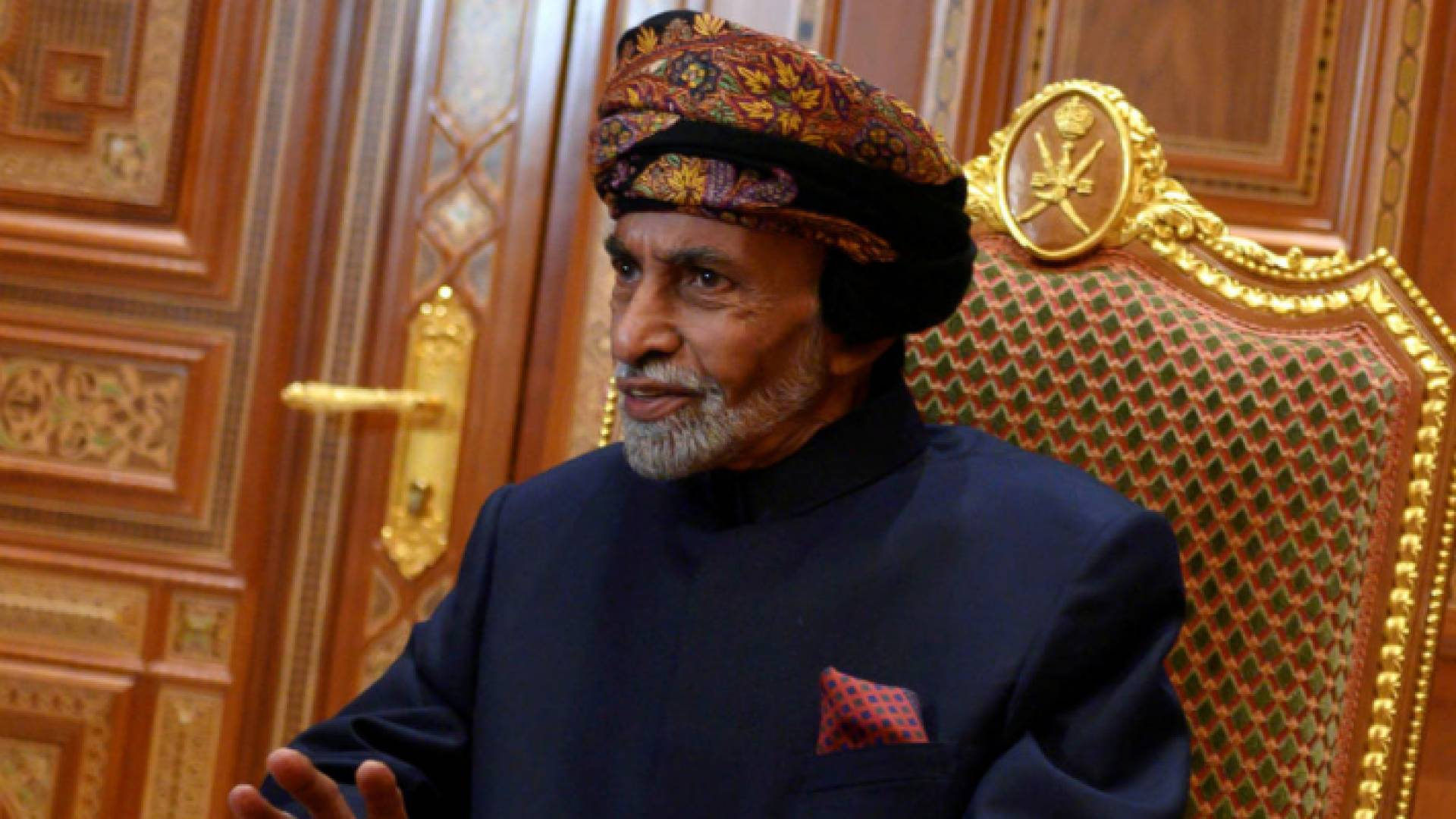 رغد نشرت فيديو قديم لوالدها صدام حسين مع السلطان قابوس