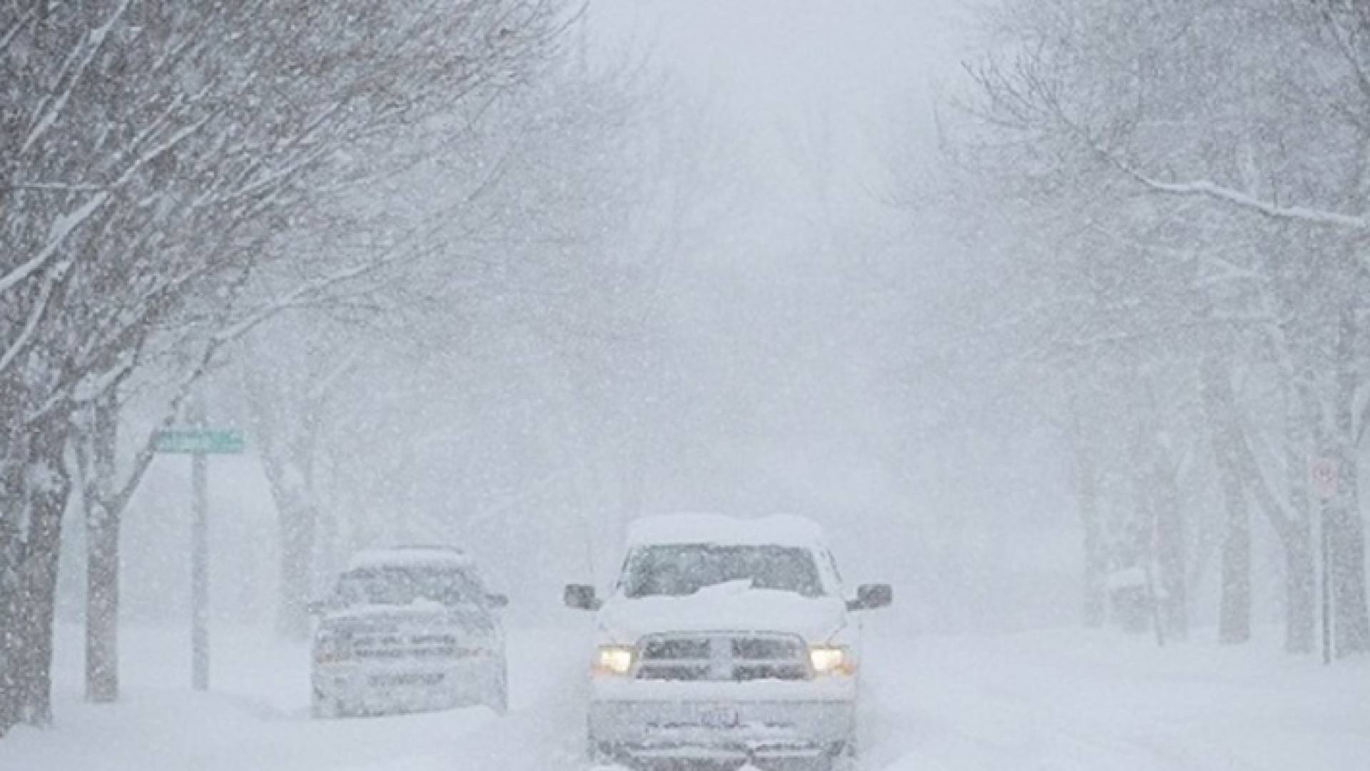 عاصفة ثلجية بأمريكا