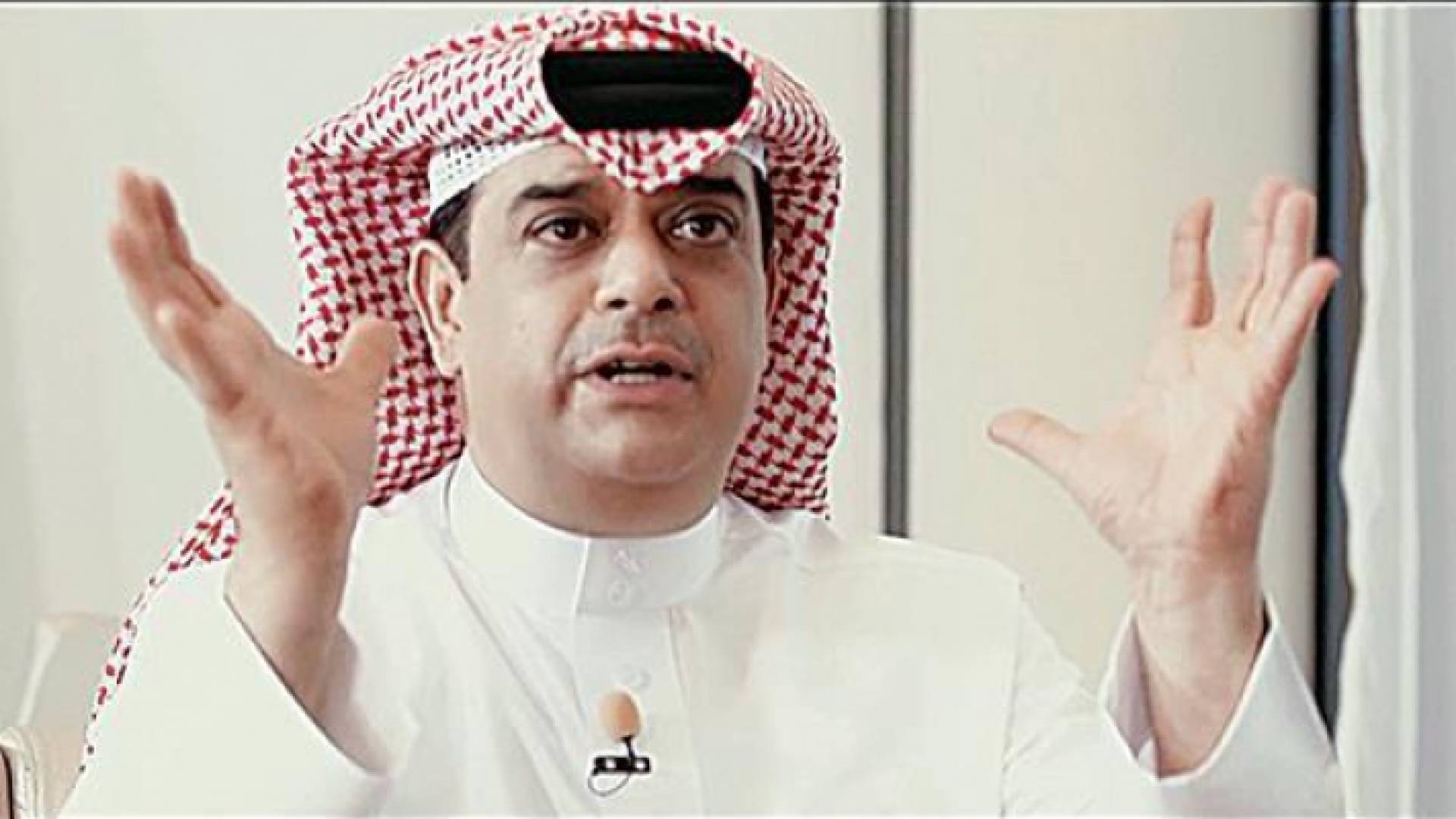 الفنان الكوميدي البحريني علي الغرير