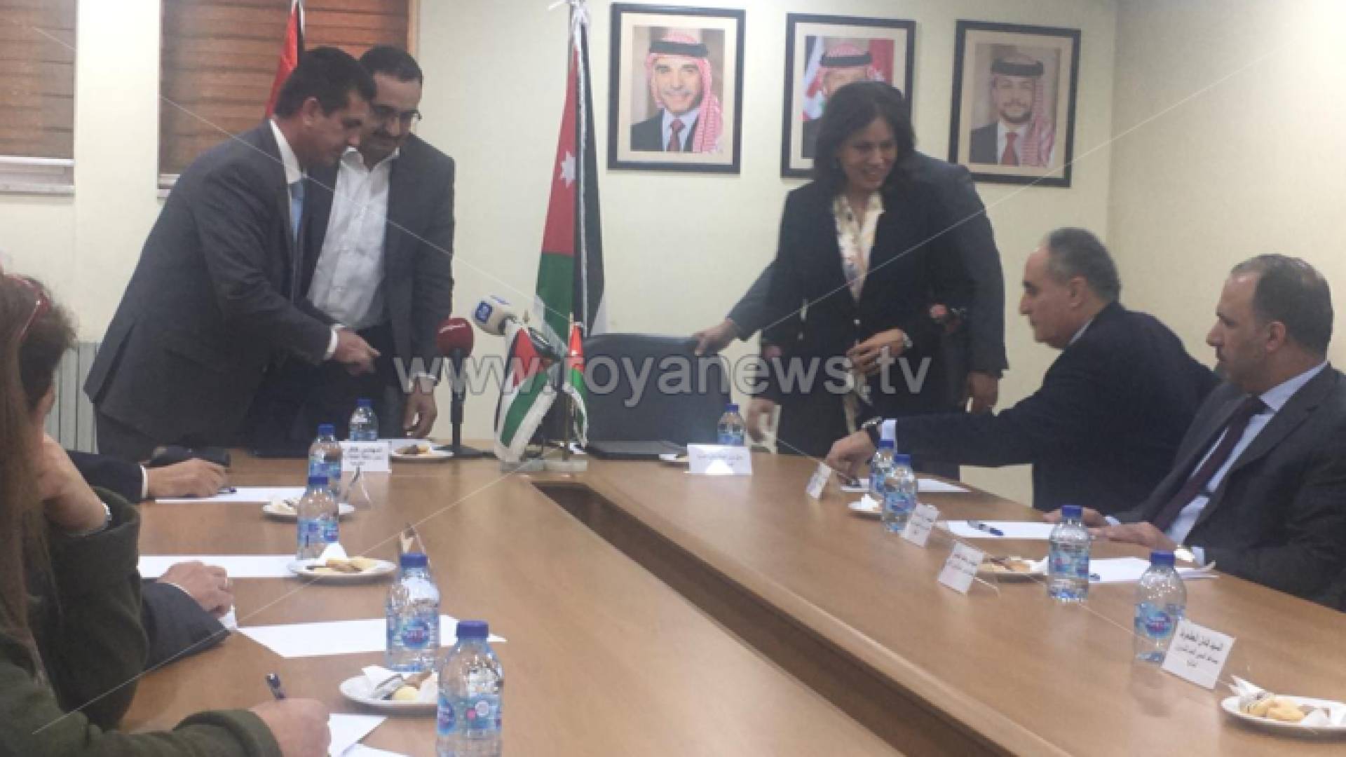 من توقيع الاتفاقية