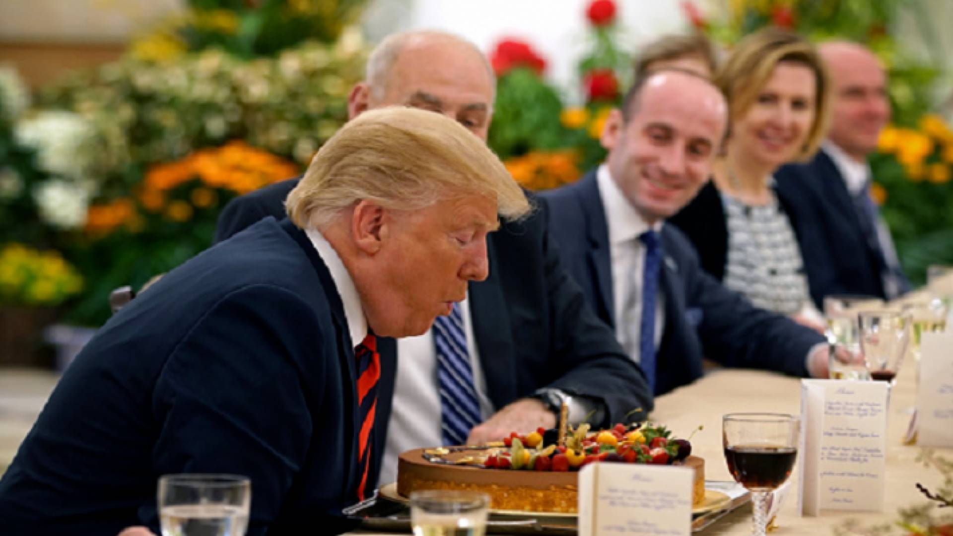 ترمب يسعى لإعادة الوجبات الدسمة للمدارس - ارشيفية