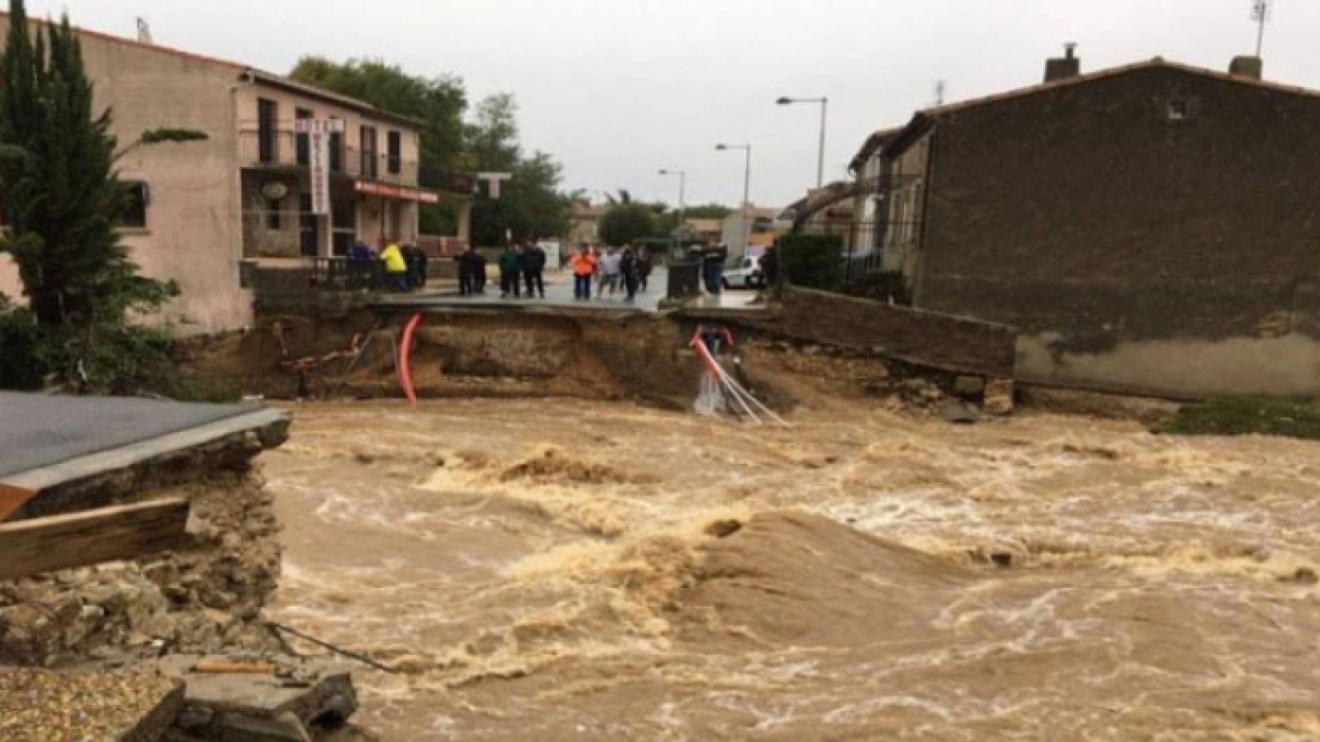مصرع 6 أشخاص جراء أمطار غزيرة في البرازيل