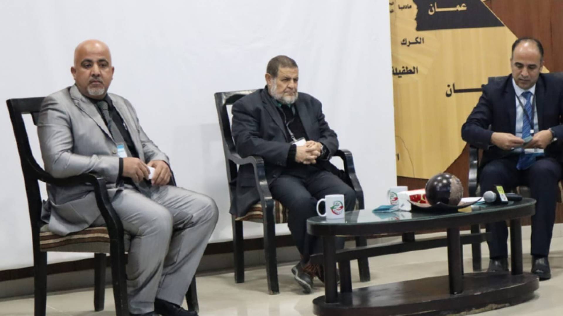 مؤتمر النزاهة بإربد يوصي بإدراج مواضيع مكافحة الفساد ضمن منهاج التربية