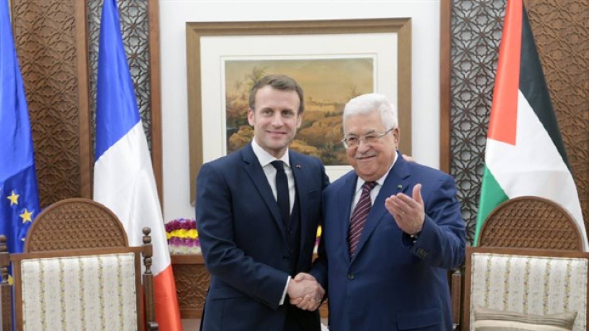 عباس وماكرون