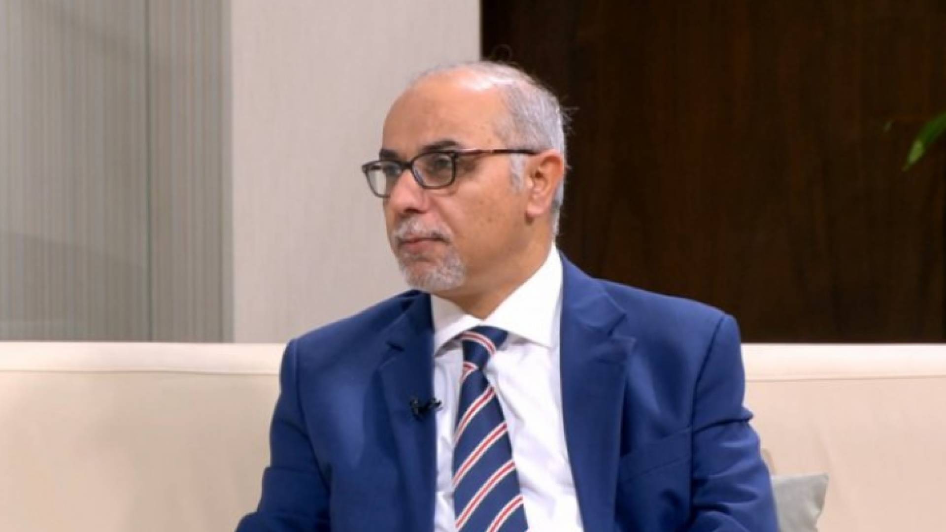 الوزني: يقول إن الأردن يمتلك 12 اقتصادا متنوعا وجاذبا
