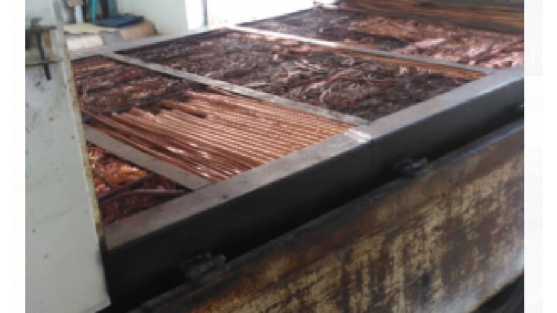 جمرك العقبه يحبط تهريب طن ونصف نحاس