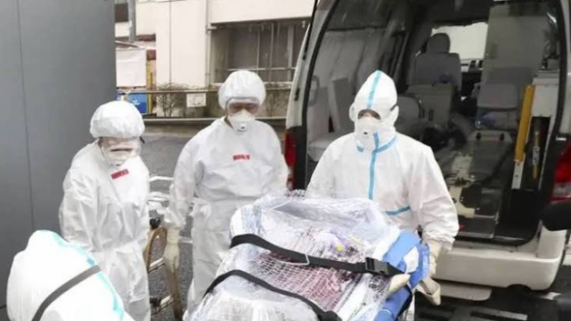 أول وفاة في بكين بفيروس كورونا