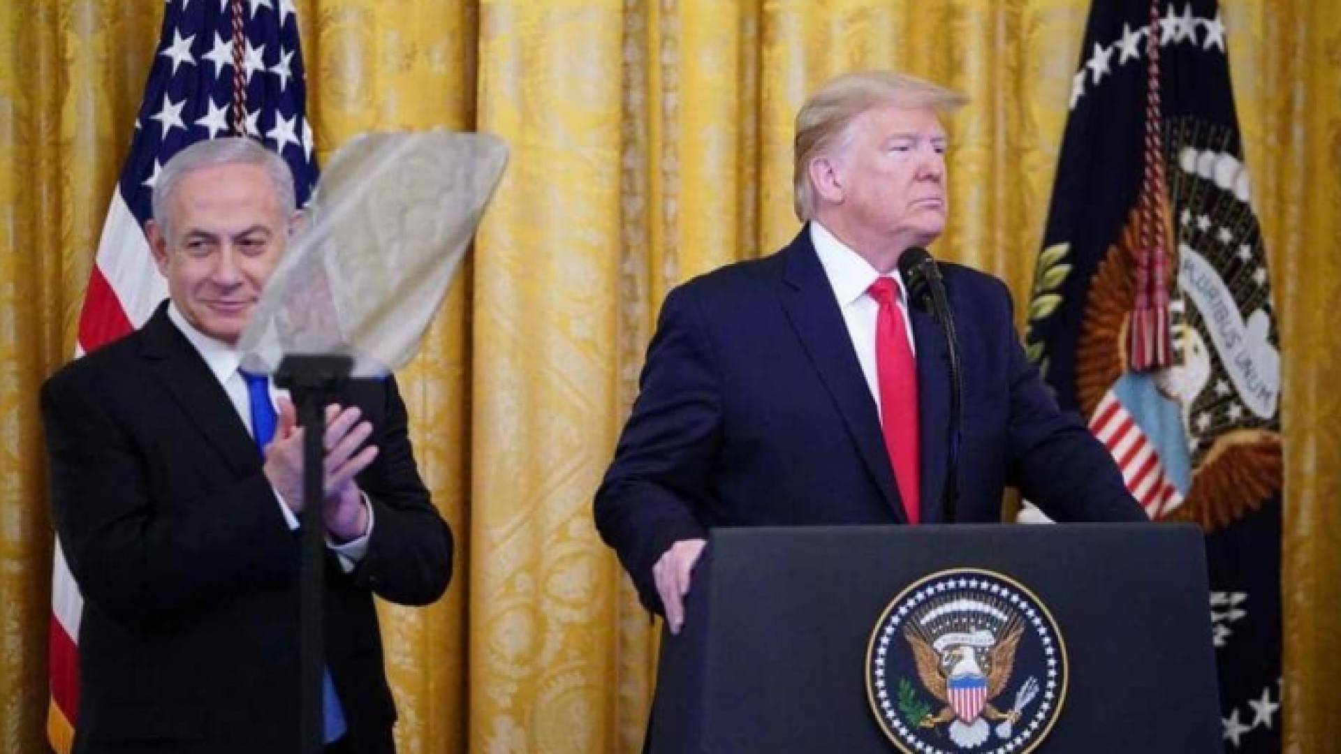 ترمب ونتنياهو يعلنان خطة السلام في الشرق الأوسط.