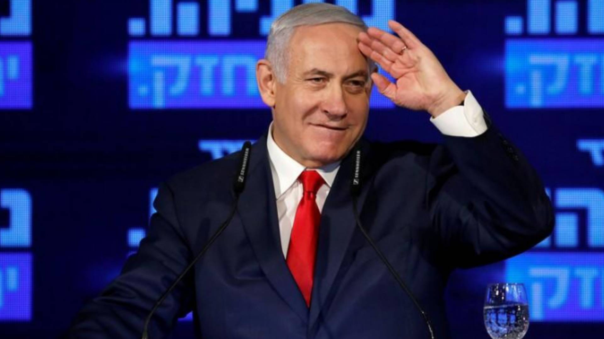 بنيامين نتانياهو سيطلب من وزرائه الاحد المقبل الموافقة على ضم اجزاء من الضفة الغربية المحتلة