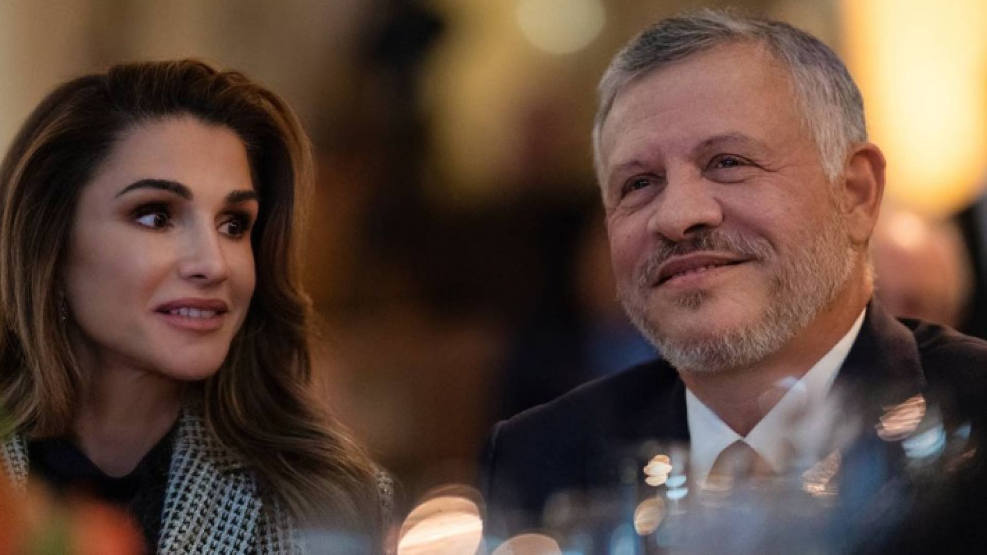 الصورة التي نشرتها جلالة المكلة على الفيسبوك