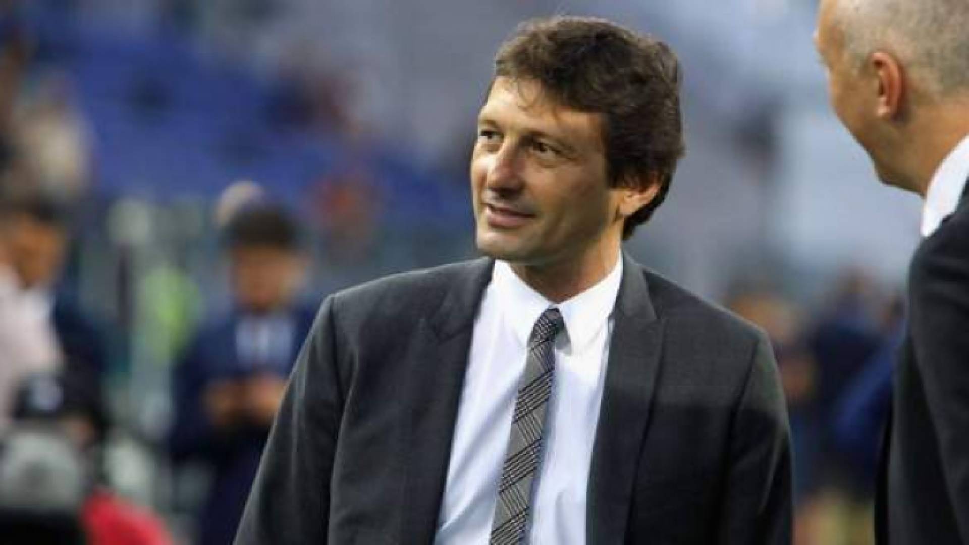 البرازيلي ليوناردو المدير الرياضي لنادي باريس سان جيرمان