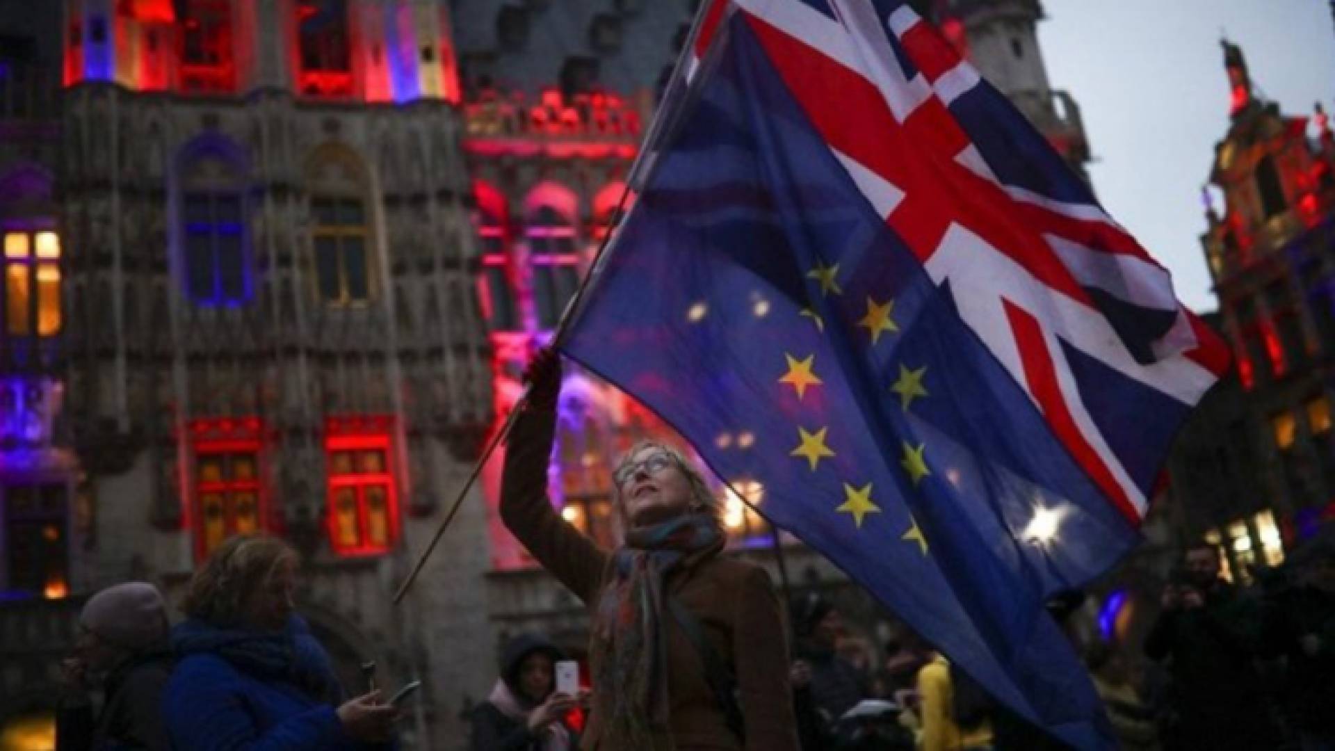 مطلع شهر شباط 2020 احتفل الشعب البريطاني بانفصالهم عن الاتحاد الأوروبي