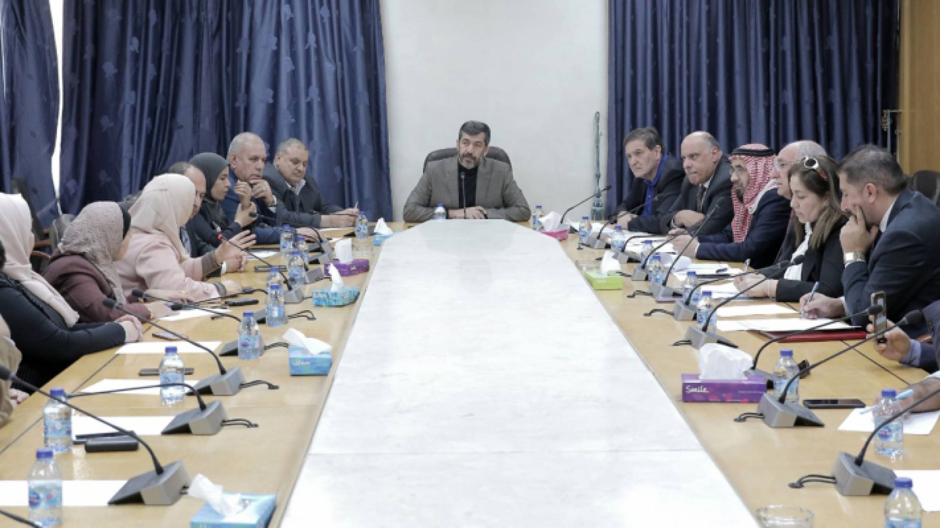 اللجنة الإدارية النيابية