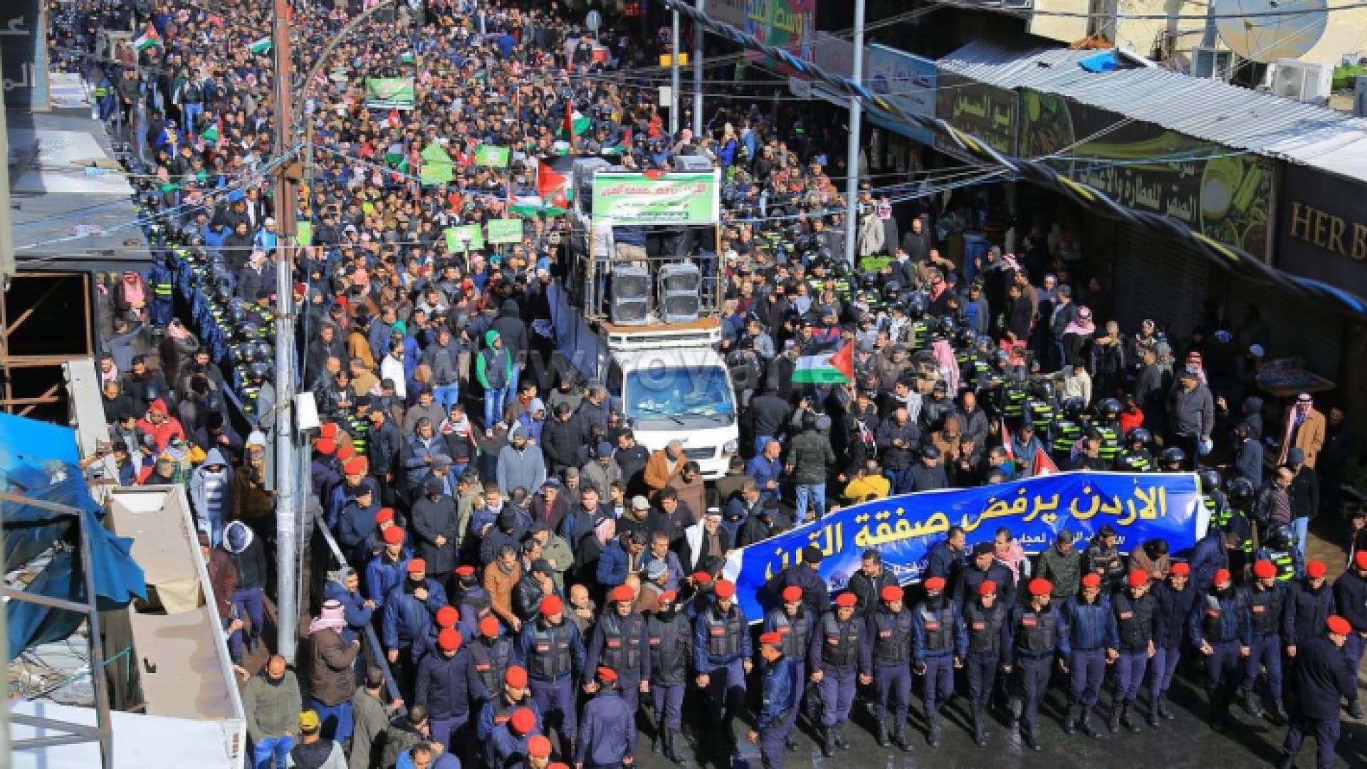 من مسيرة وسط البلد الجمعة الماضية ضد صفقة القرن