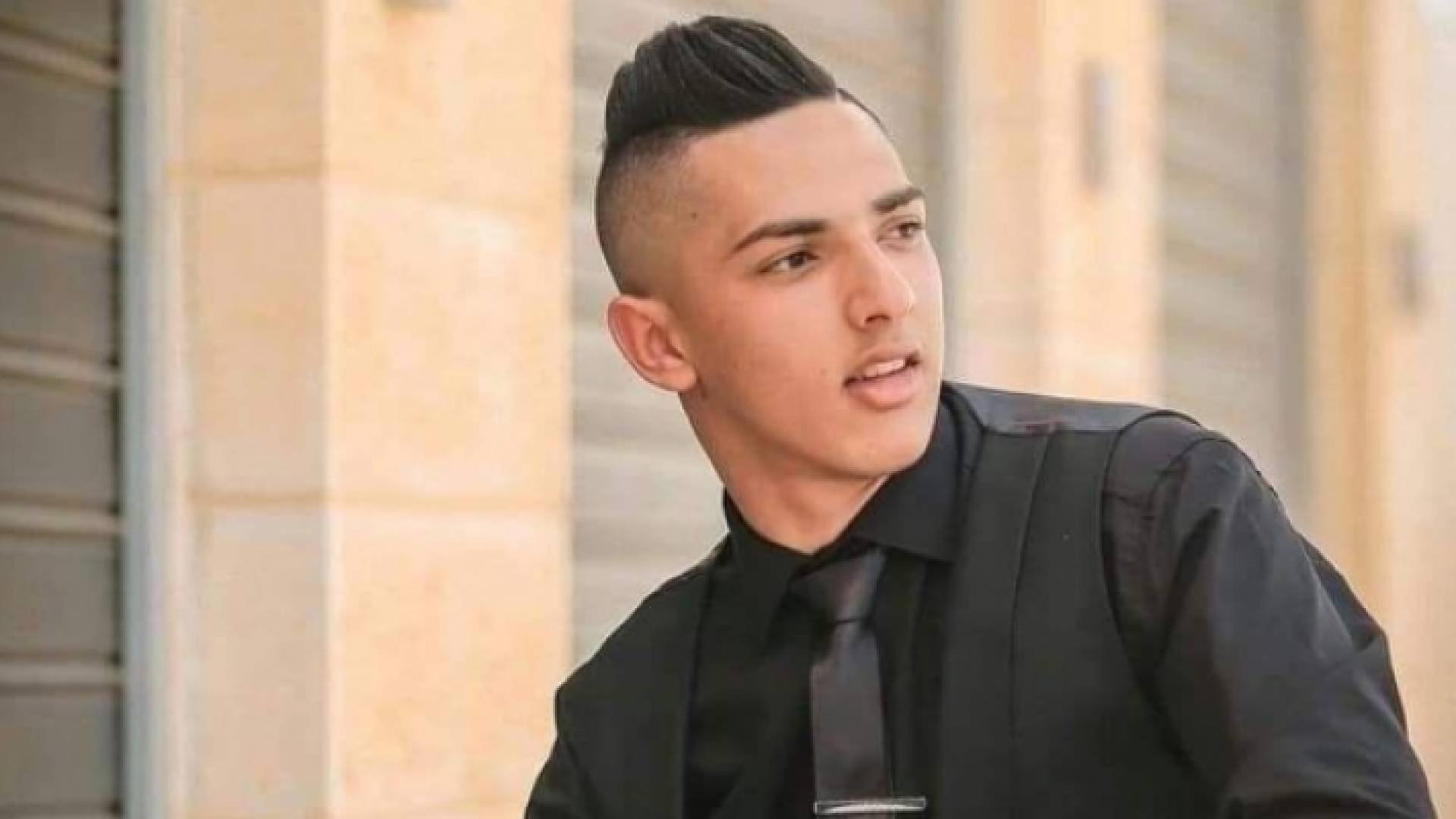 الشهيد هو يزن أبو طبيخ (19 عاما) من مدنية جنين