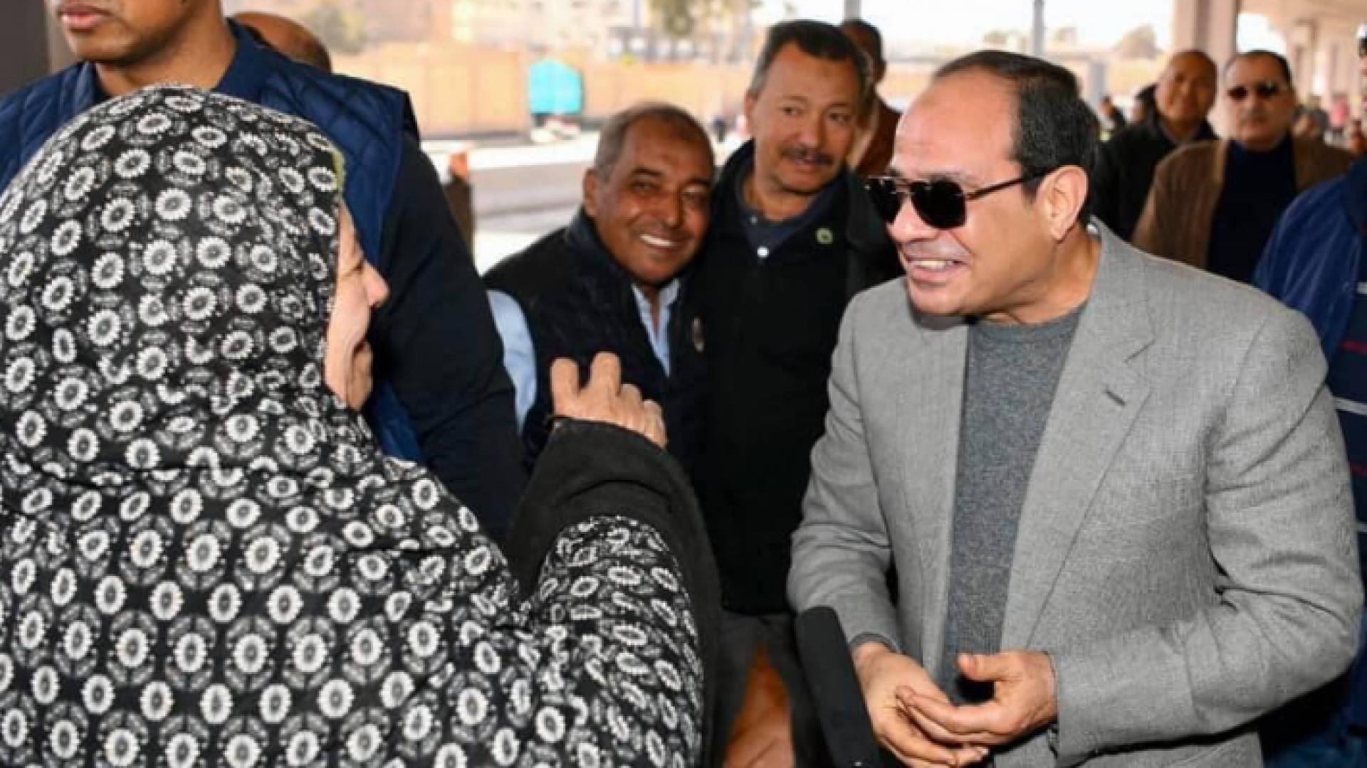 السيسي سعيد بإنجازاته